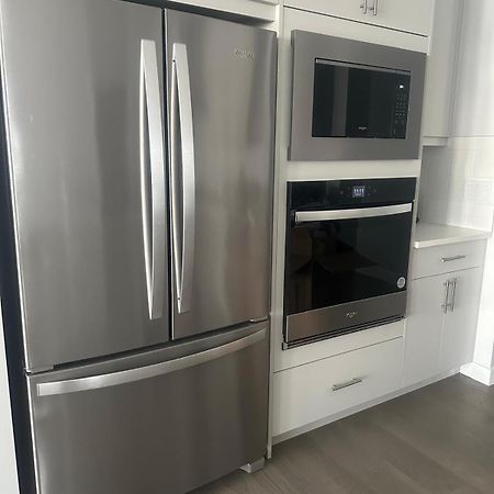 Private Room Minutes To Calgary Airport Yyc, Downtown, Banff 외부 사진